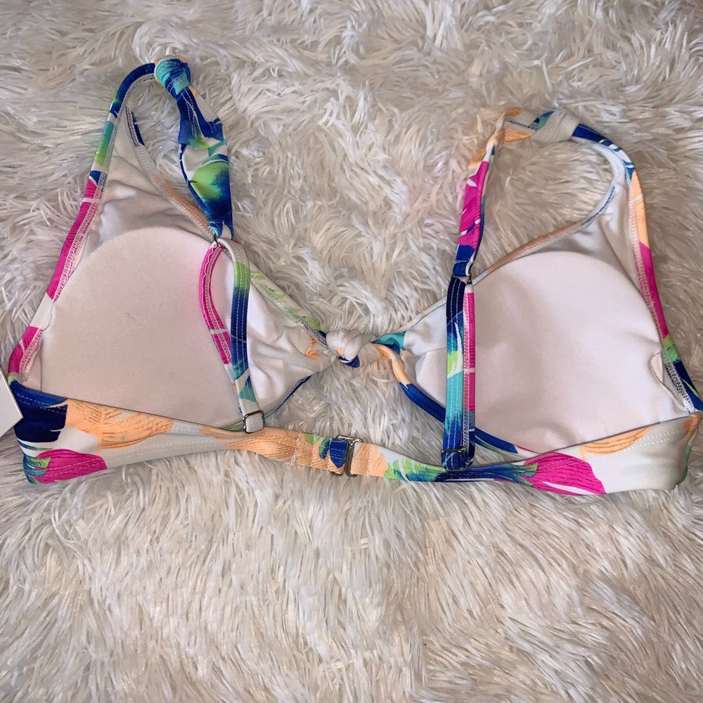 SOLD - Picture 2 of 4